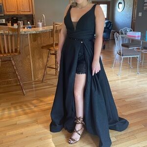 Ellie Wilde Black Lace Prom Dress